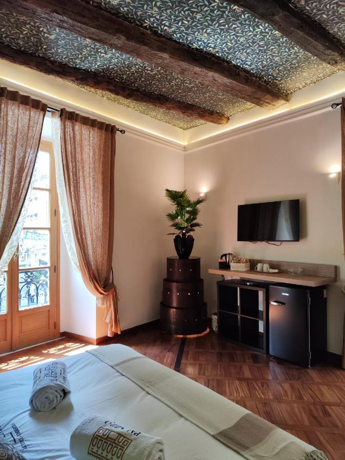 Palazzo Il Convento Luxury Umberto I Bed and Breakfast Napoli Eksteriør billede